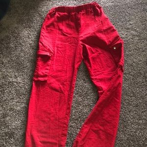 Red cargo pants ☄️